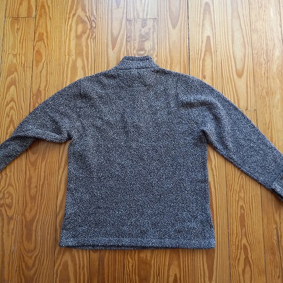 Alex Cannon Plush Sweater - Picture 2 of 2